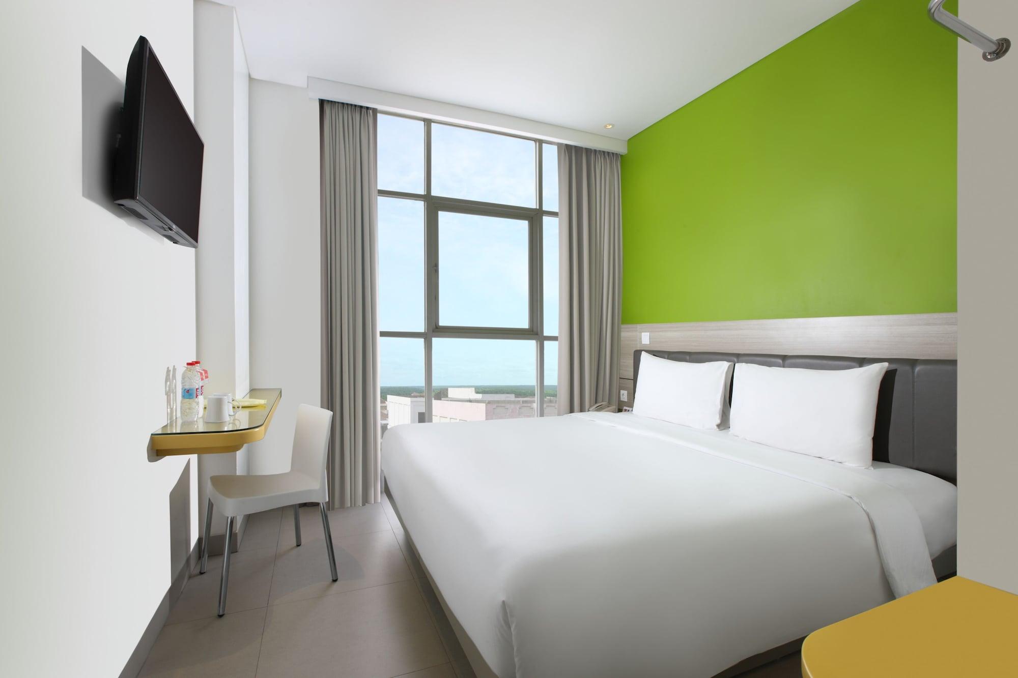 Amaris Hotel Margorejo Surabaya Exterior photo